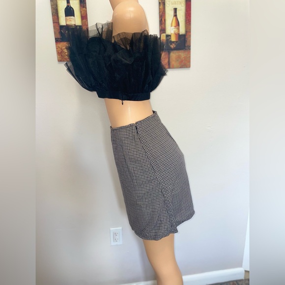 AMERICAN EAGLE SKIRT SIZE S NEVER WORN - Picture 3 of 9